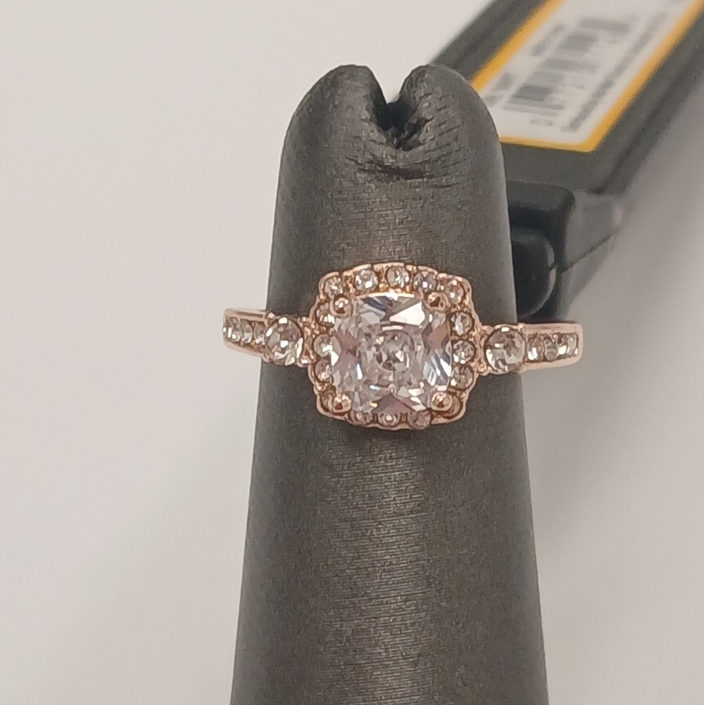 Nwt Rose Gold Ring with Cubic Zirconia Walmart Size 6